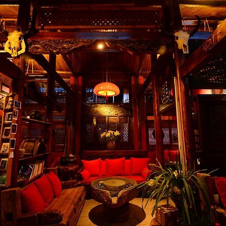 Lazy Tiger Inn Лицзян Экстерьер фото