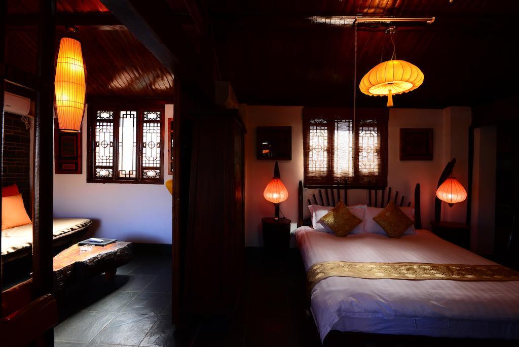 Lazy Tiger Inn Лицзян Номер фото
