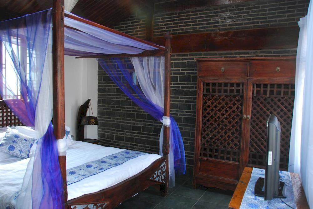 Lazy Tiger Inn Лицзян Экстерьер фото