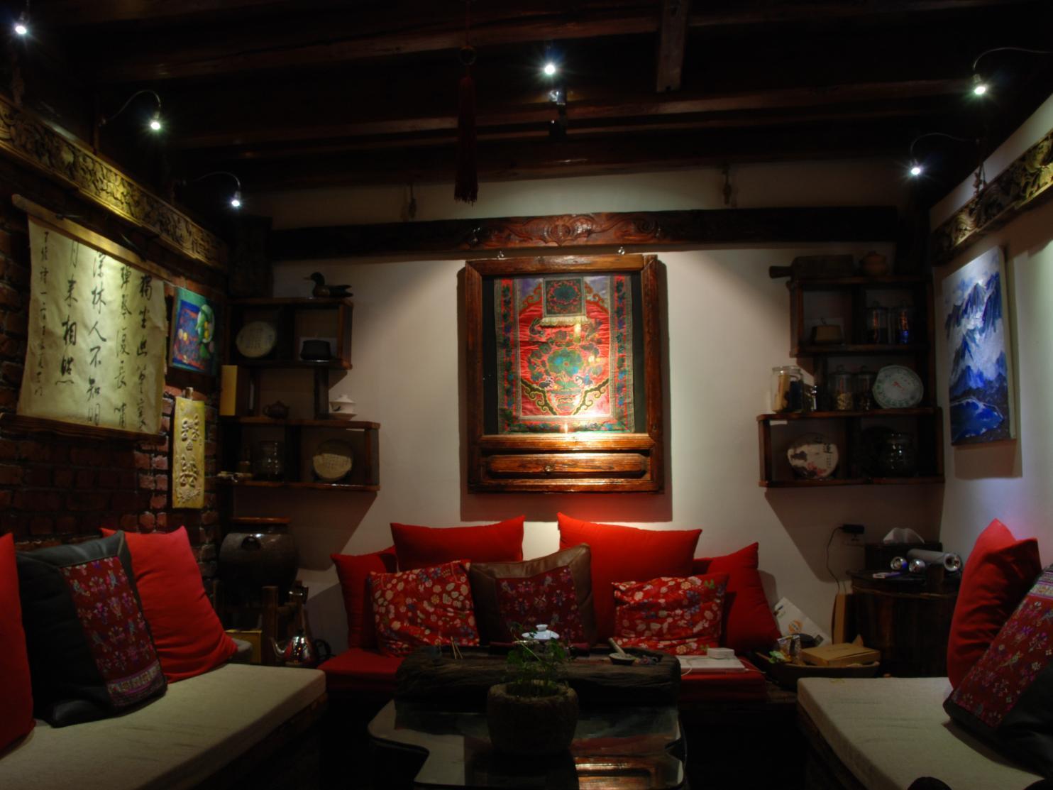 Lazy Tiger Inn Лицзян Экстерьер фото