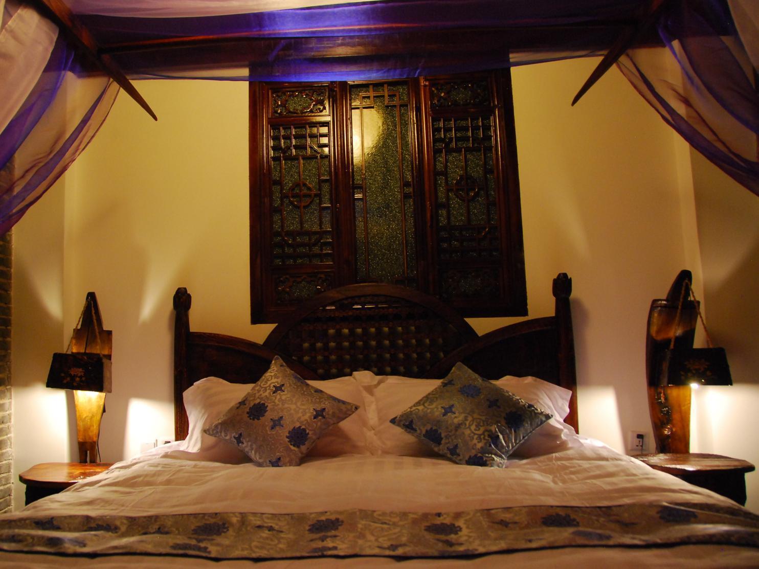 Lazy Tiger Inn Лицзян Экстерьер фото